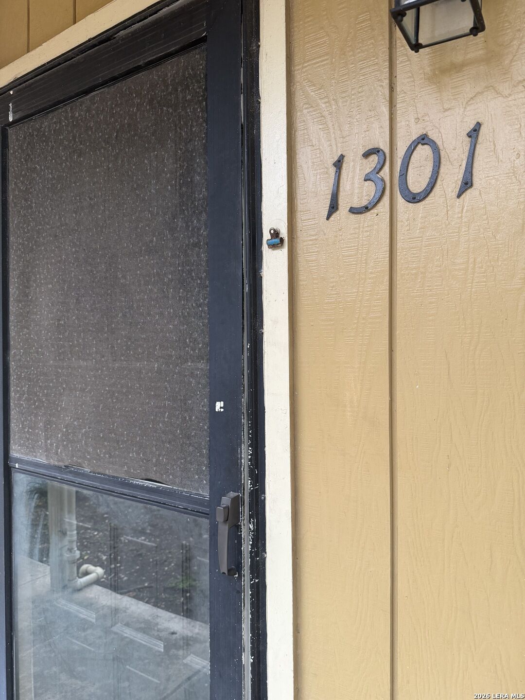 Property Photo: 923 Vance Jackson TX 78201