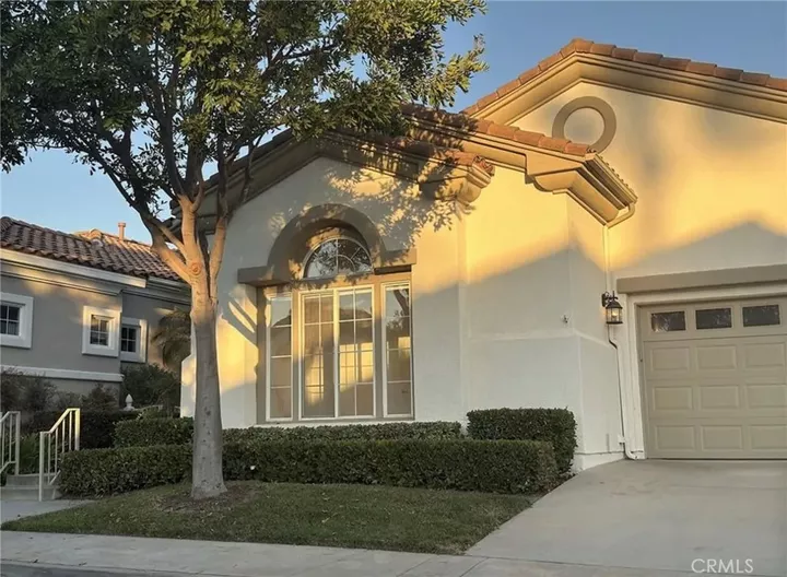 Property Photo:  21406 Carabela  CA 92692 