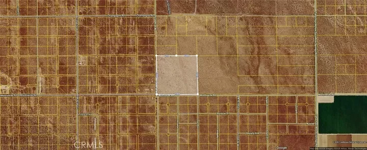 Property Photo: 1234 Montiverde Rd CA 93560