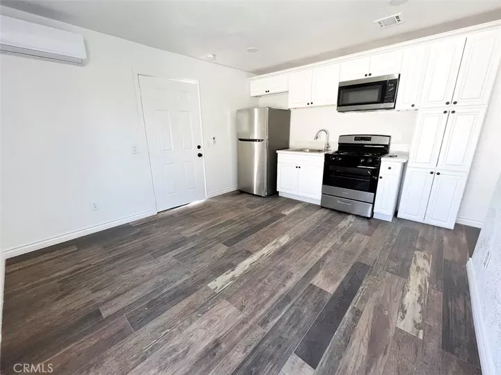 Property Photo: 2767 Attenborough Place CA 92503