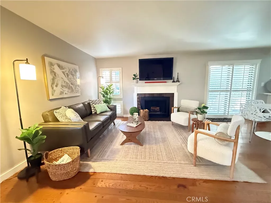 Property Photo:  312 Pasadena 10 (C)  CA 91030 