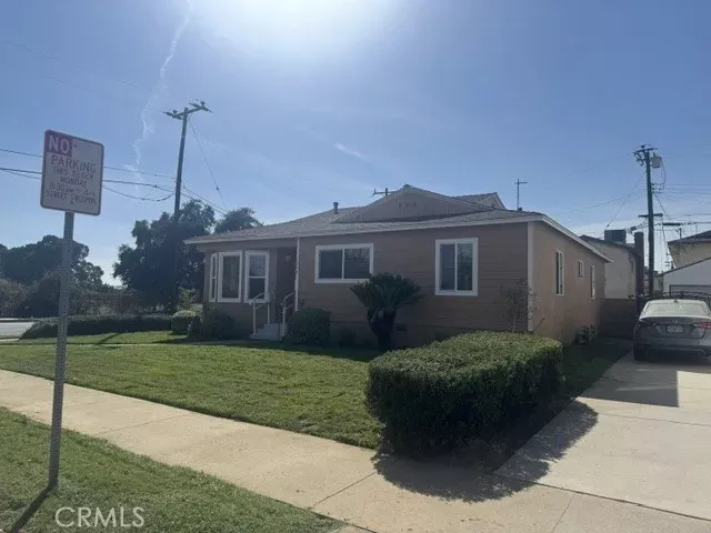 Property Photo:  1057 S 5th Street  CA 90640 