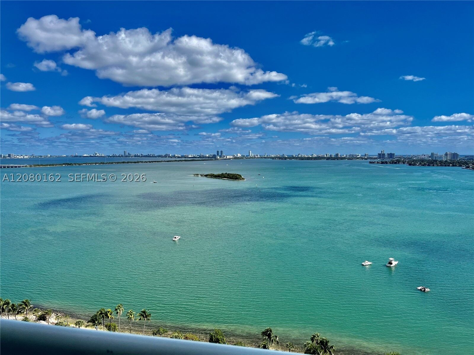 Property Photo: 1800 N Bayshore Dr 2507 FL 33132