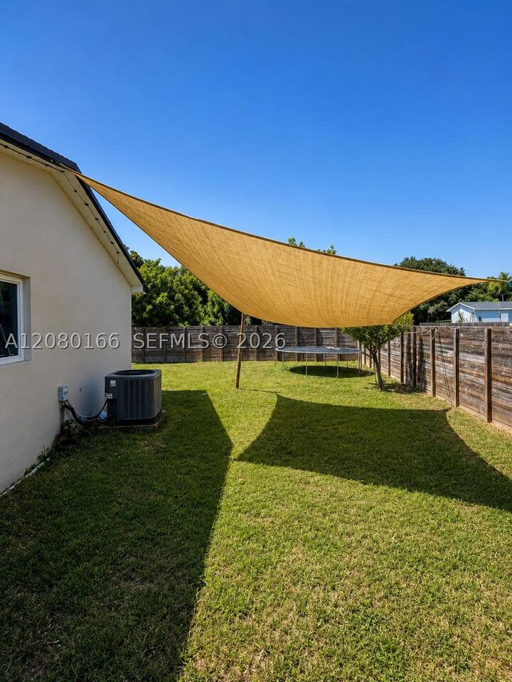 Property Photo: 1211 NW 18th St FL 33030