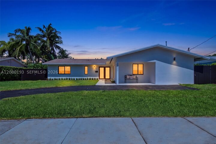 Property Photo:  9771 Bel Aire Dr  FL 33157 