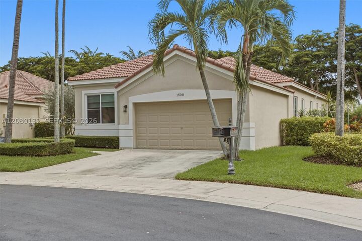 Property Photo:  1508 Winterberry Ln  FL 33327 