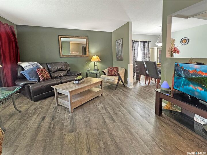 Property Photo:  511 101st Street  SK S9A 0Y5 