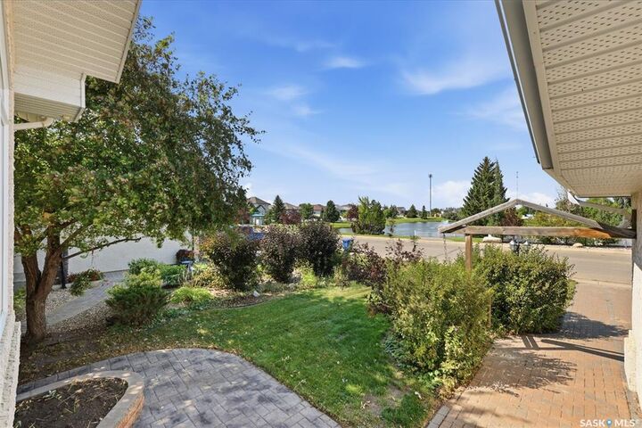 Property Photo:  506 Crystal Springs Drive  SK S0K 0A1 