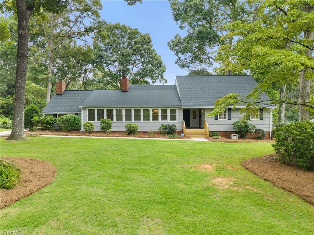 Property Photo:  719 Quarterstaff Road  NC 27104 
