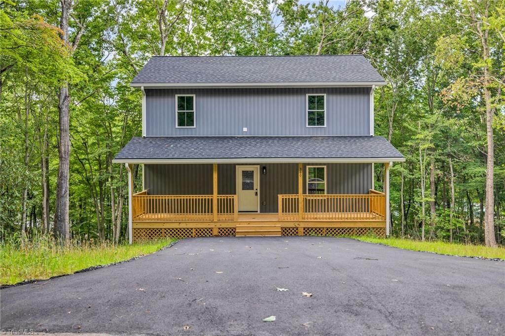 Property Photo:  360 Laurel Lane  NC 28640 