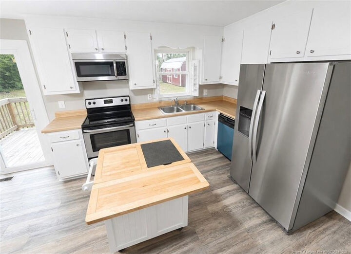 Property Photo:  5934 Braxton Road  NC 28348 