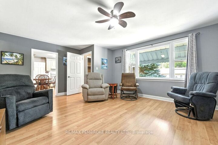 Property Photo:  335 Willard Street  ON K8A 3T8 