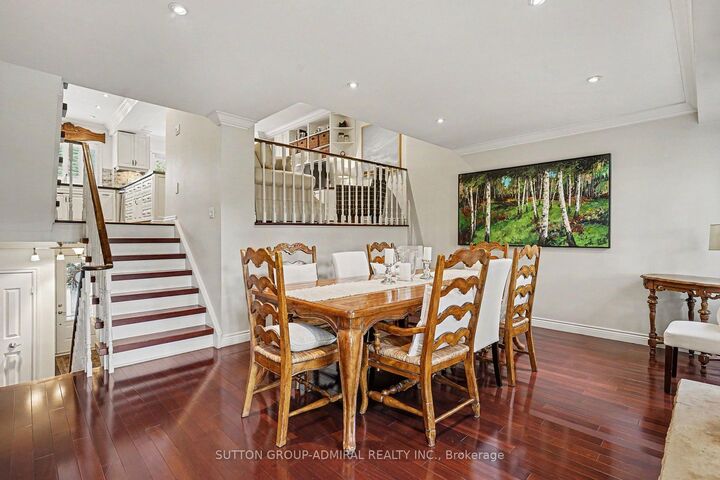Property Photo: 1230 Cornerbrook Place ON L5C 3J4