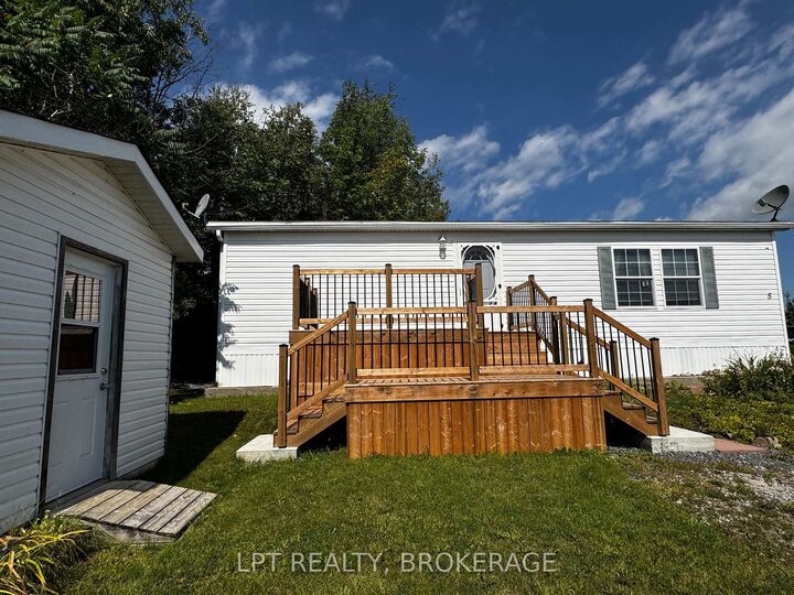 Property Photo:  152 Concession Road 11 W Road 5  ON K0L 1Y0 