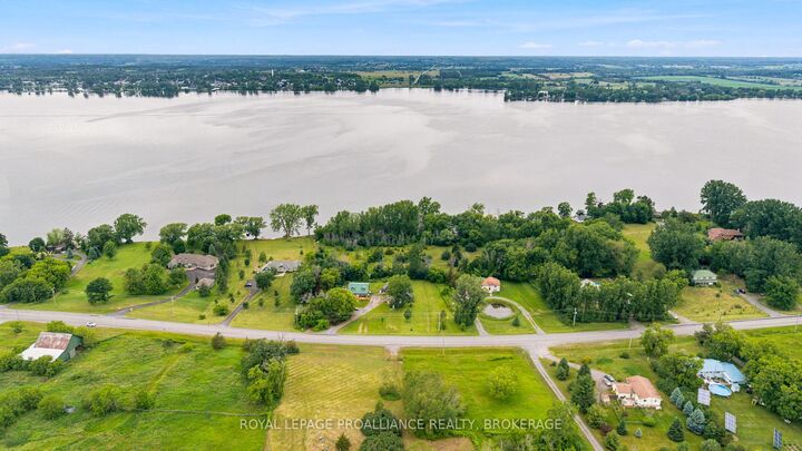 Property Photo:  Pt Lt 7 County Road 9 N/A  ON K7R 3K8 