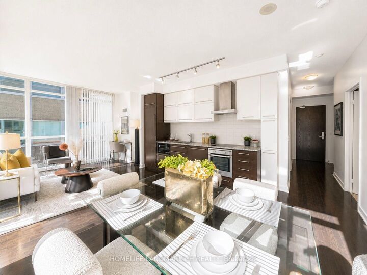 Property Photo:  770 Bay Street 601  ON M5G 0A6 