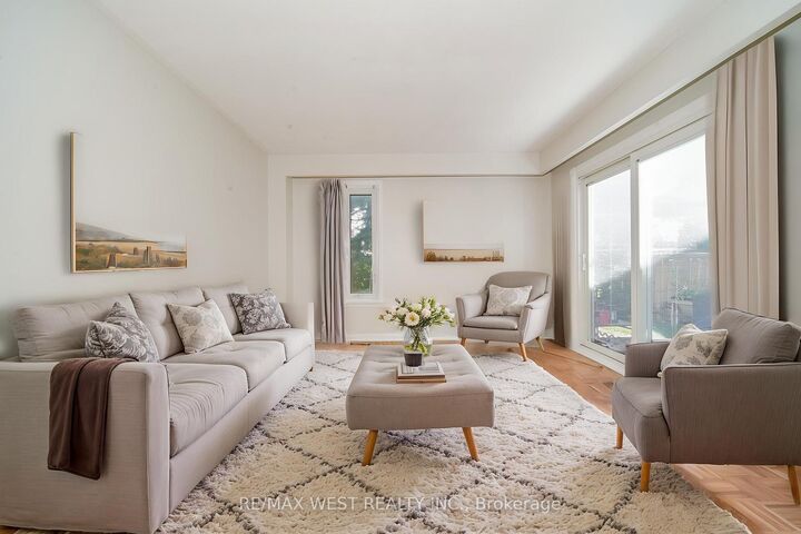 Property Photo:  58 Rands Road  ON L1S 3P3 