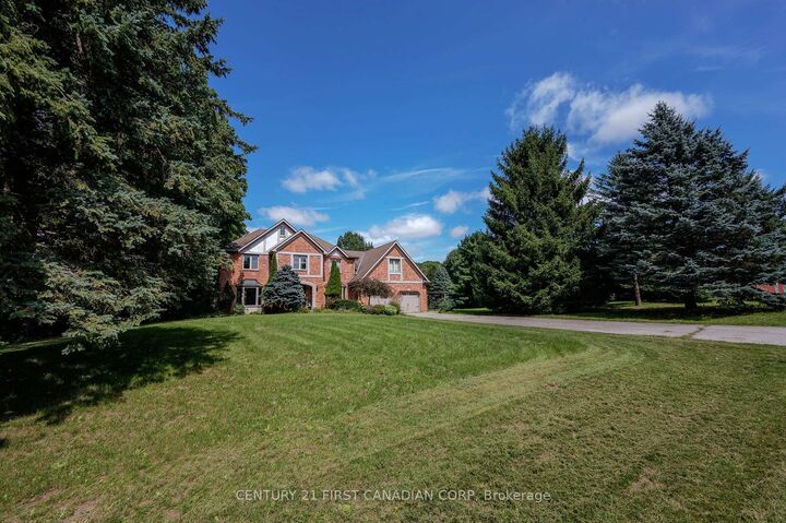 Property Photo:  183 Wellington Street  ON N0L 1E0 