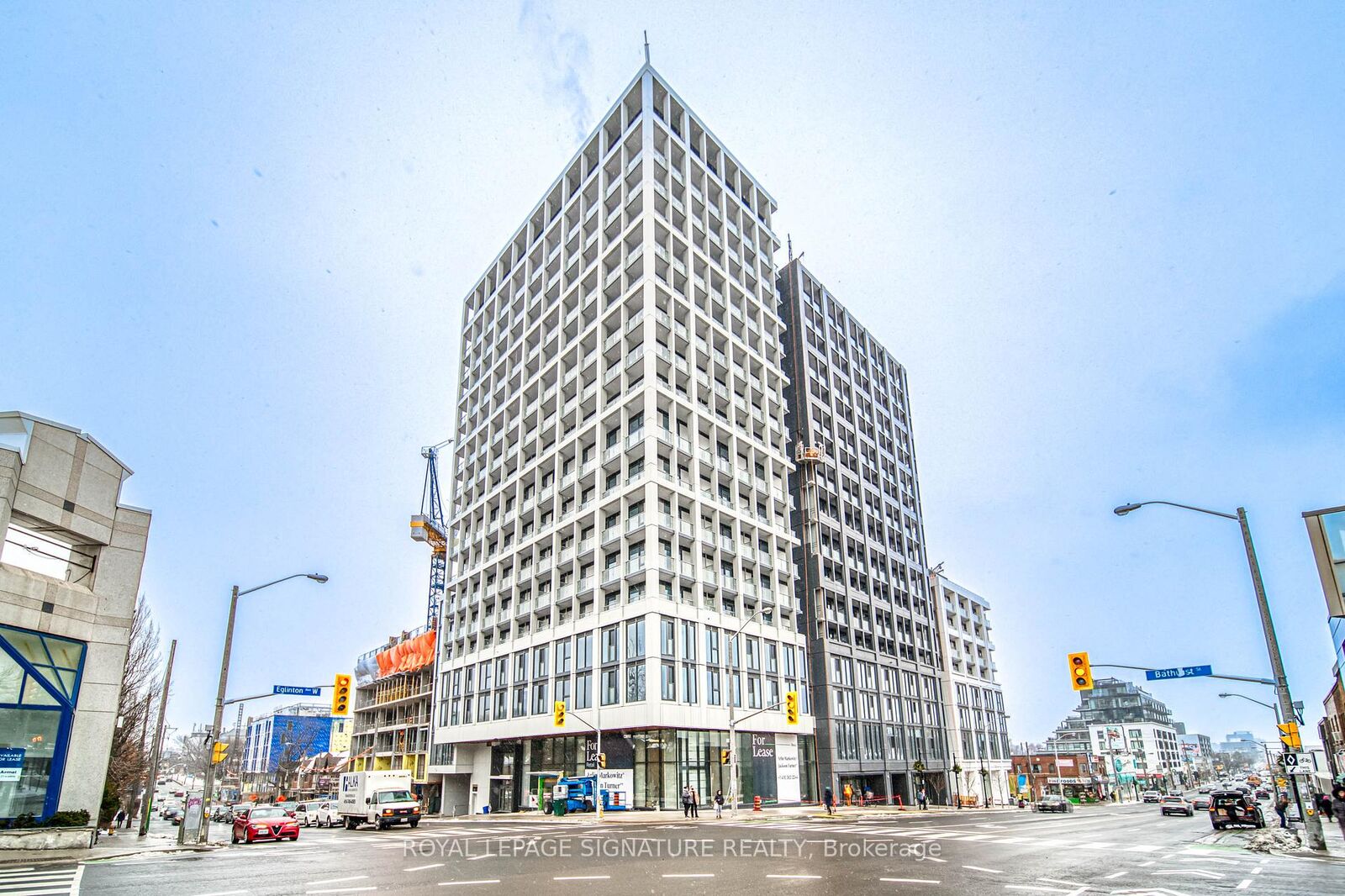 Property Photo:  2020 Bathurst Street 807  ON M5P 0A6 