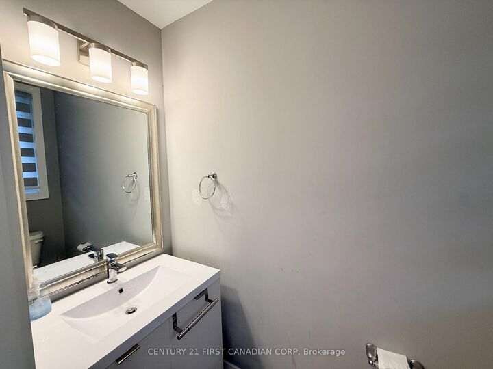Property Photo:  1960 Dalmagary Road 169  ON N6G 0T8 