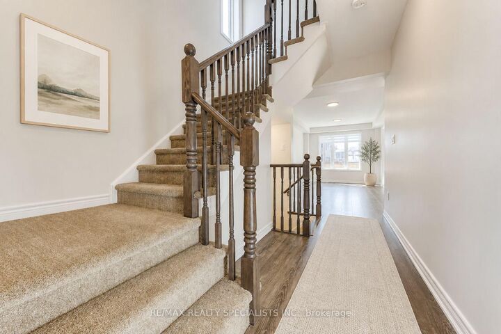 Property Photo:  35 Pelican Lane  ON L8K 0A4 