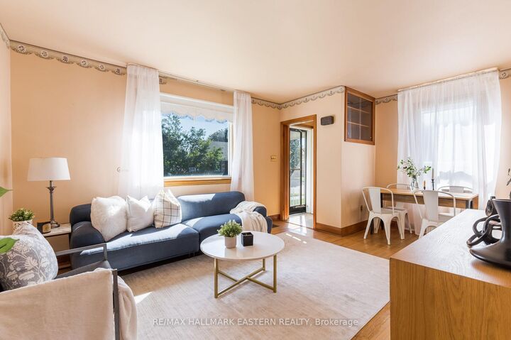 Property Photo:  51 Ephgrave Boulevard  ON K9J 4G1 
