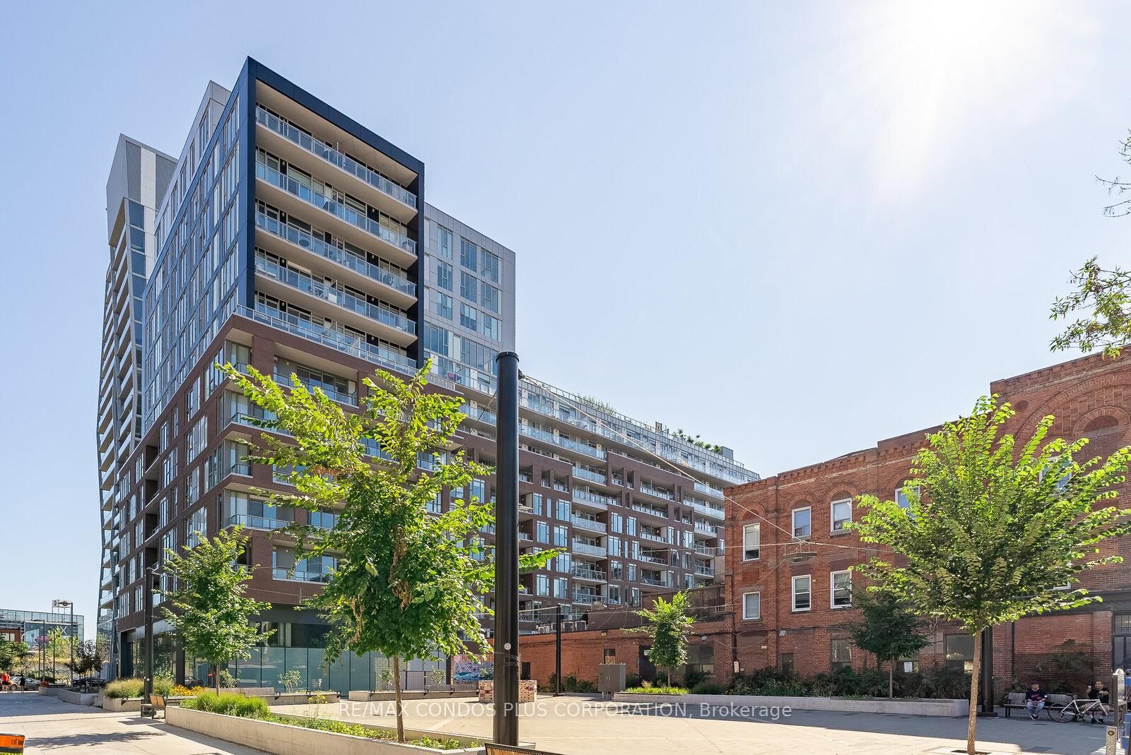 Property Photo:  30 Baseball Place 612  ON M4M 0E8 