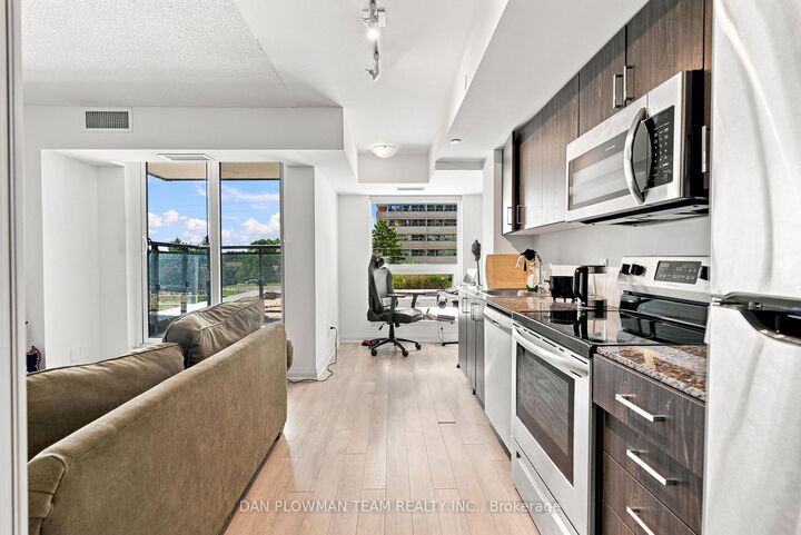 Photo de la propriété:  20 Meadowglen Place 227  ON M1H 2Y5 