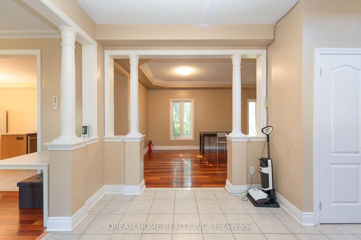 Property Photo:  4083 Ellesmere Road  ON M1C 1J2 