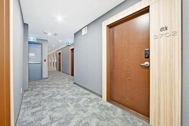 Photo de la propriété:  60 Frederick Street 3702  ON N2H 0C7 