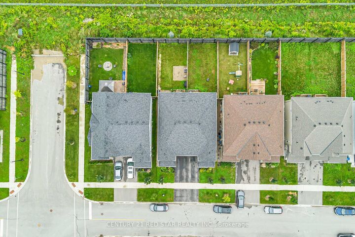 Property Photo:  506 Brooks Street  ON L9V 3X4 