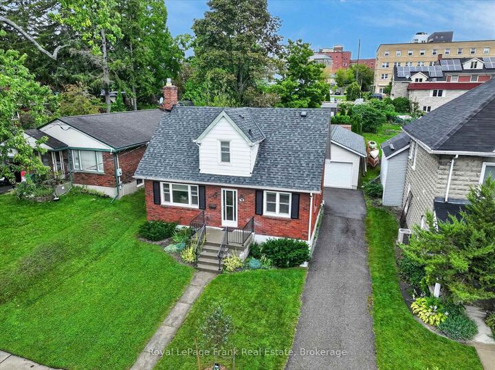 Property Photo:  174 Sophia Street  ON K9H 1E5 