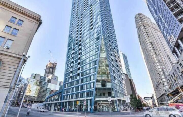 Property Photo:  8 The Esplanade Avenue 1601  ON M5E 0A6 