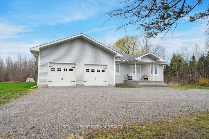 Property Photo:  986 South Gower Drive  ON K0G 1J0 