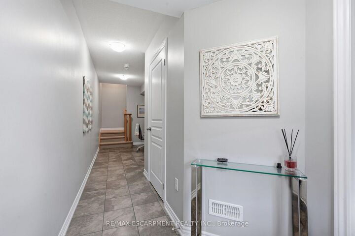 Property Photo:  25 Hiscott Drive  ON L8B 0A3 