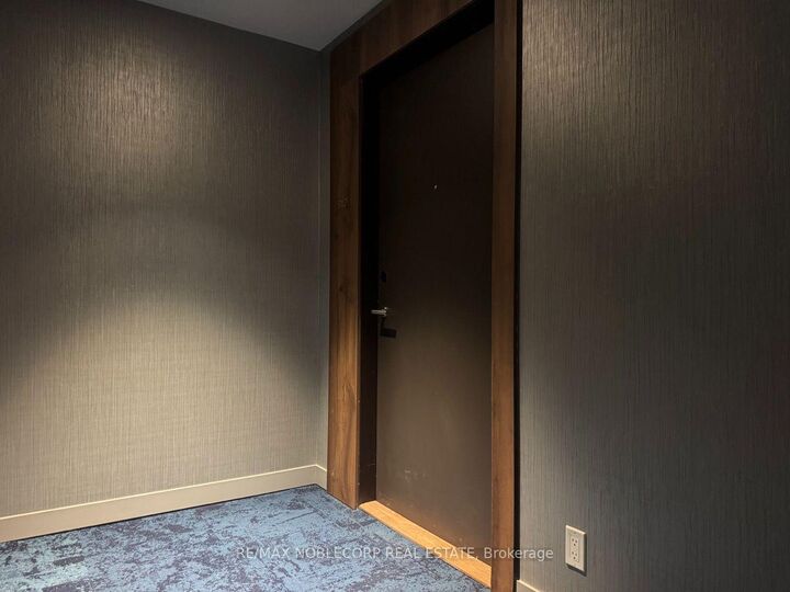 Property Photo:  39 Mary Street 912  ON L4N 1S9 