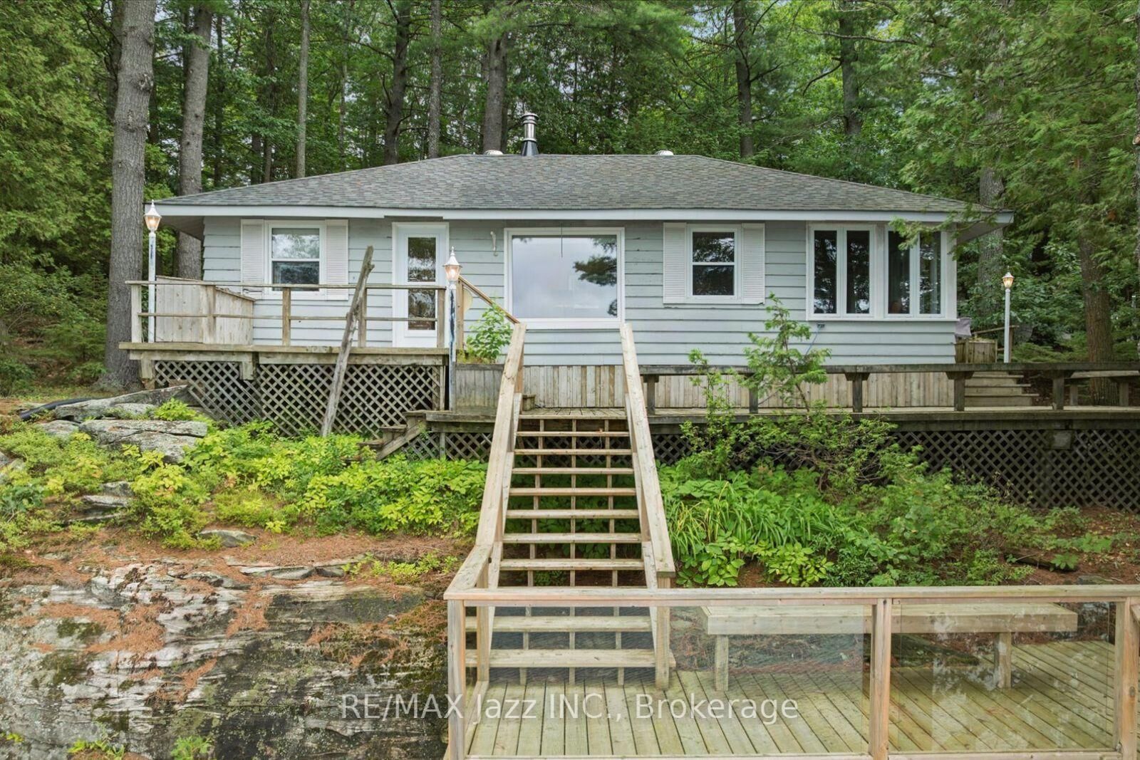 Property Photo:  1022 Two Dogs Lane  ON K0M 1J2 