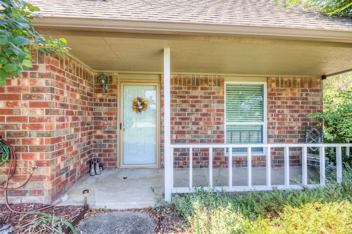 Property Photo: 12866 S 279th East Avenue OK 74429
