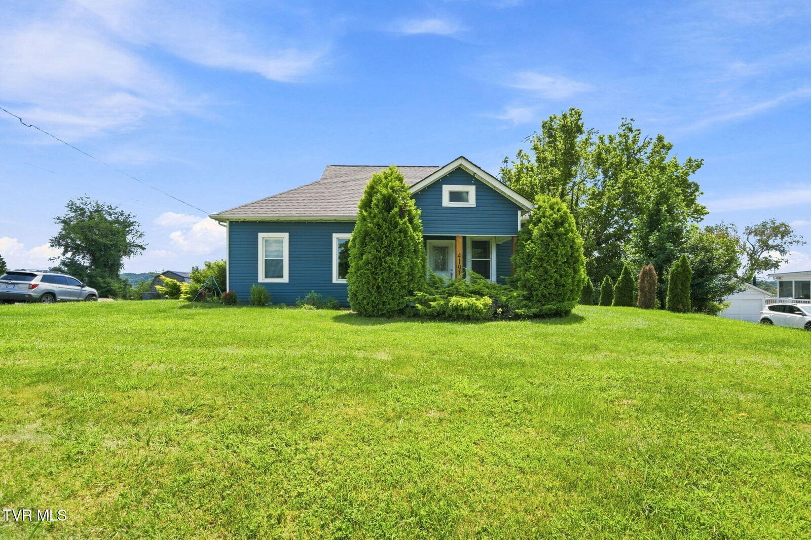 Property Photo: 4191 Skyland Drive TN 37664