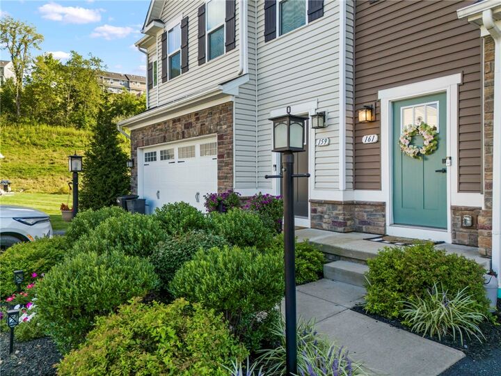 Property Photo: 161 Black Oak Ln PA 15057
