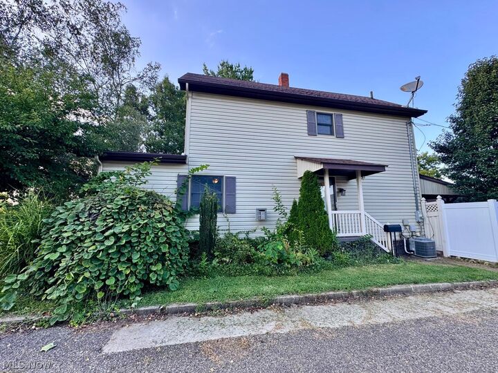 Property Photo: