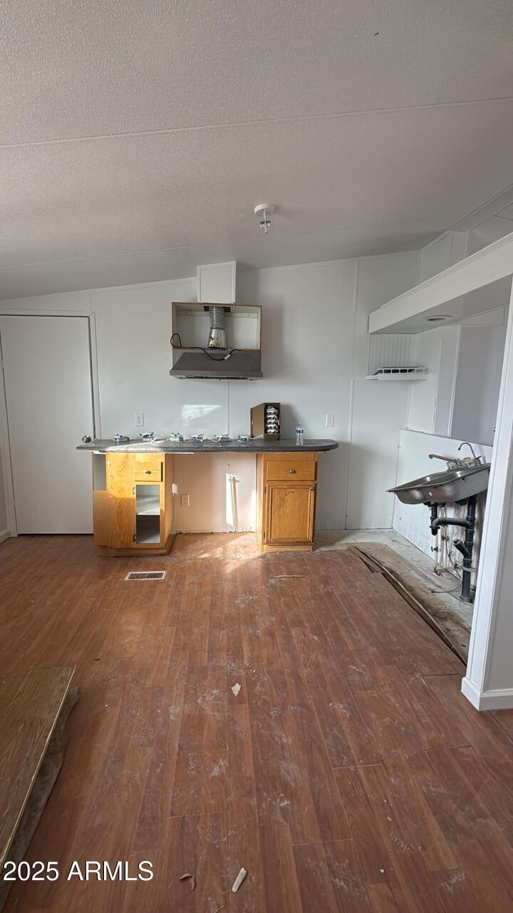 Property Photo:  1050 N 379th Avenue  AZ 85354 