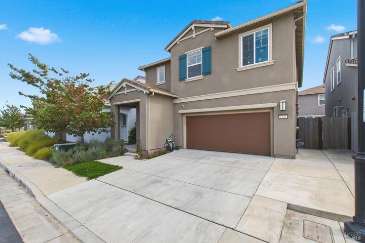 Property Photo: 2725 Ambrosia Way CA 94533