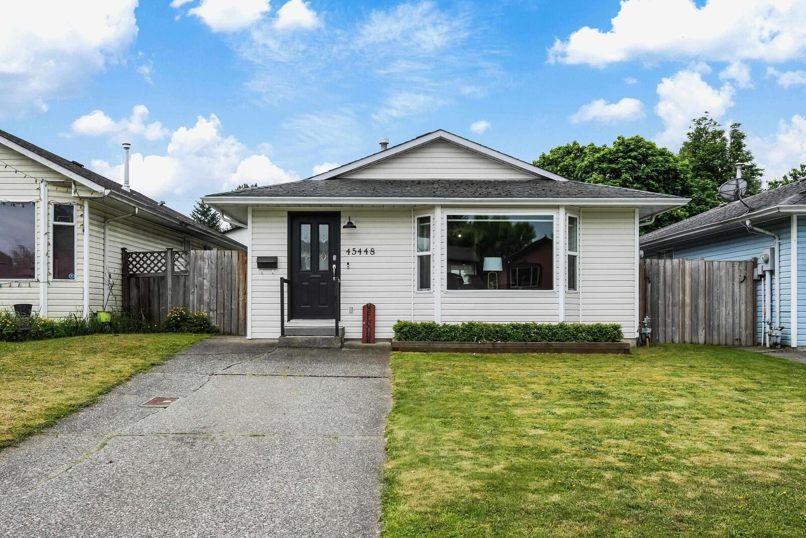 Property Photo:  45448 Meadowbrook Drive  BC V2P 7R9 