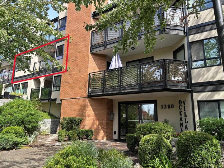 Property Photo:  1280 Fir Street 301  BC V4B 4B1 