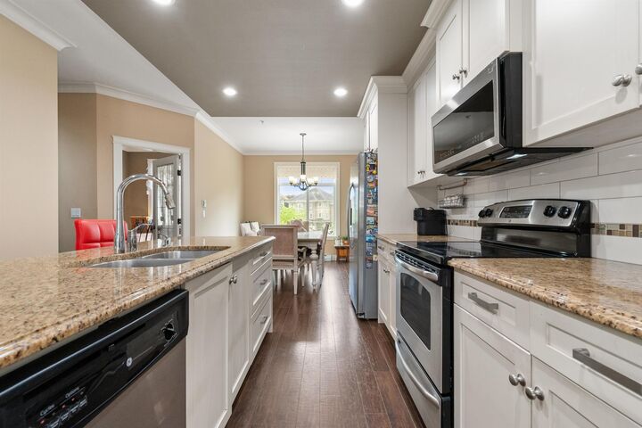 Property Photo:  45290 Soowahlie Crescent 14  BC V2R 0S6 