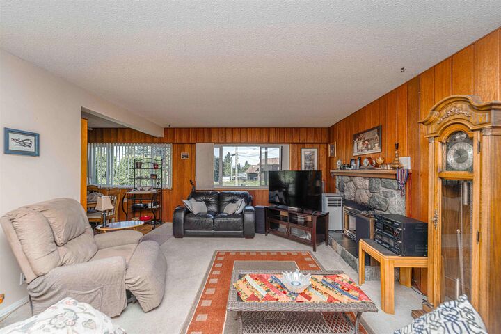 Property Photo:  33460 Conway Place  BC V2S 2R6 