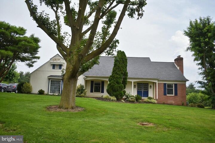 Property Photo:  2311 Springfield Drive  PA 17202 