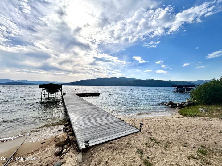 Property Photo:  1934 Cape Horn Rd  ID 83821 