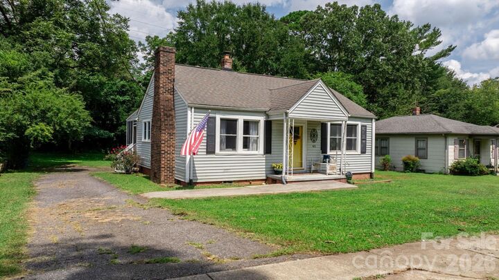 Property Photo:  45 26th Avenue NE  NC 28601 